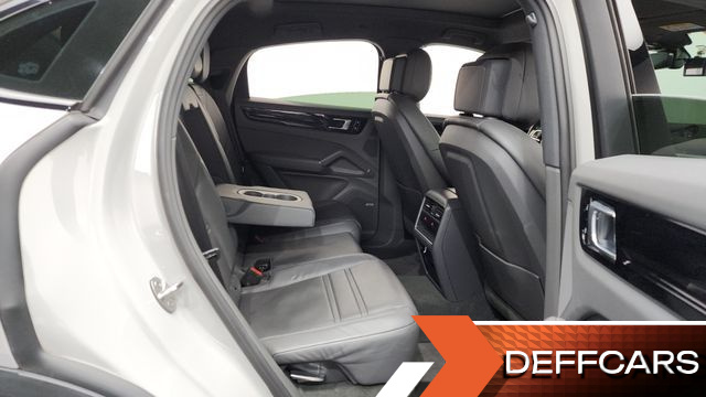 Porsche CAYENNE 3.0 Coupe купить на сайте DeffCars