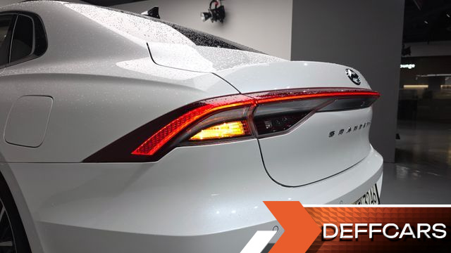 Hyundai GRANDEUR 2.5 Le Blanc купить на сайте DeffCars