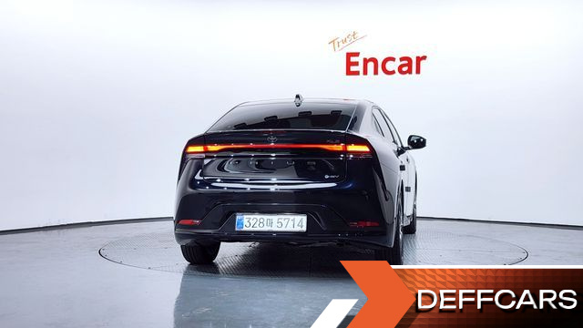 Toyota PRIUS 2.0 XLE купить на сайте DeffCars