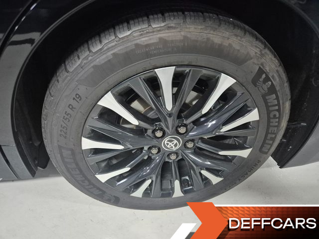 Toyota ALPHARD 2.5 HEV Executive AWD купить на сайте DeffCars