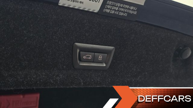 BMW 3-SERIES 320i M Sport купить на сайте DeffCars