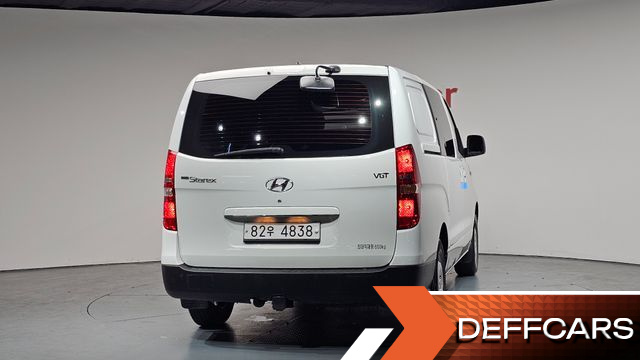 Hyundai STAREX Van 5-Seater Style купить на сайте DeffCars
