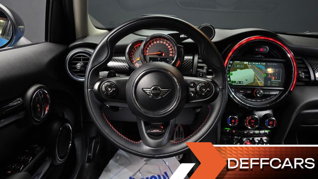 Mini COOPER 5Door Standard 3rd купить на сайте DeffCars