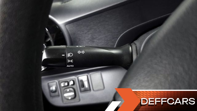 Toyota PRIUS 1.5 купить на сайте DeffCars