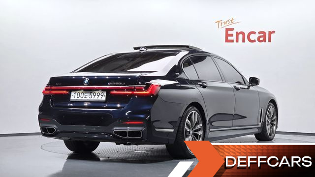 BMW 7-SERIES M760Li xDrive купить на сайте DeffCars