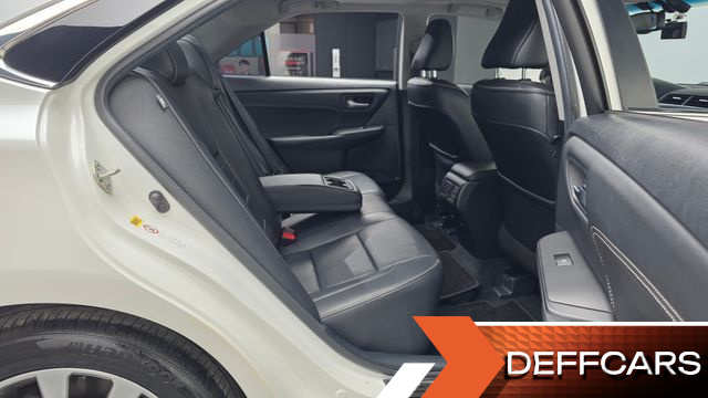 Toyota CAMRY Hybrid XLE купить на сайте DeffCars