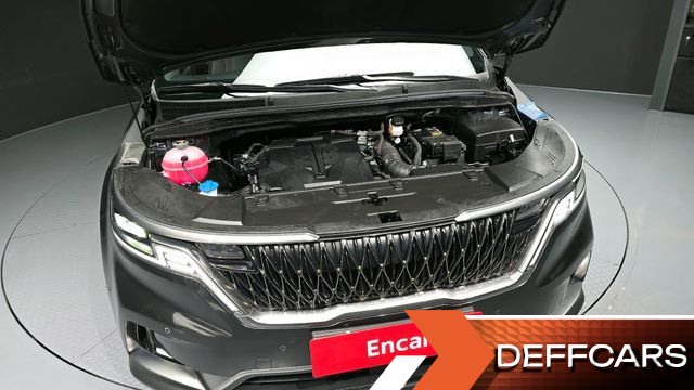 Kia CARNIVAL Gasoline 7-Seater Noblesse купить на сайте DeffCars