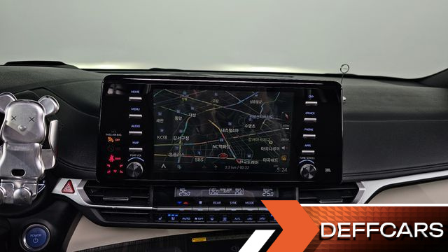Toyota SIENNA 2.5 Hybrid 2WD купить на сайте DeffCars