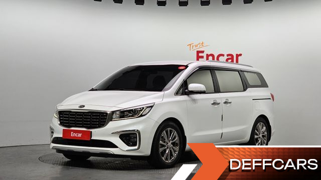 Kia CARNIVAL Gasoline 7-Seater Limousine President купить на сайте DeffCars