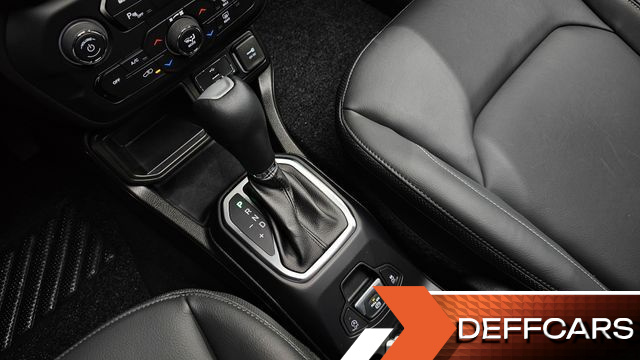Jeep RENEGADE 1.3 Limited купить на сайте DeffCars