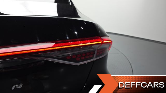 Hyundai GRANDEUR 2.5 Calligraphy купить на сайте DeffCars