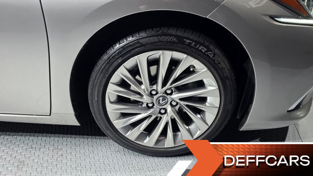 Lexus ES Luxury Plus купить на сайте DeffCars