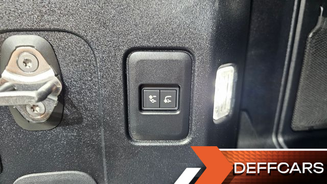 Land Rover DEFENDER 110 P400 X купить на сайте DeffCars