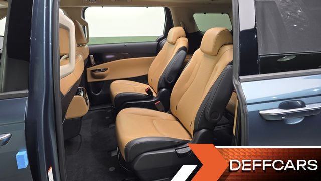 Kia CARNIVAL 9-Seater Signature купить на сайте DeffCars