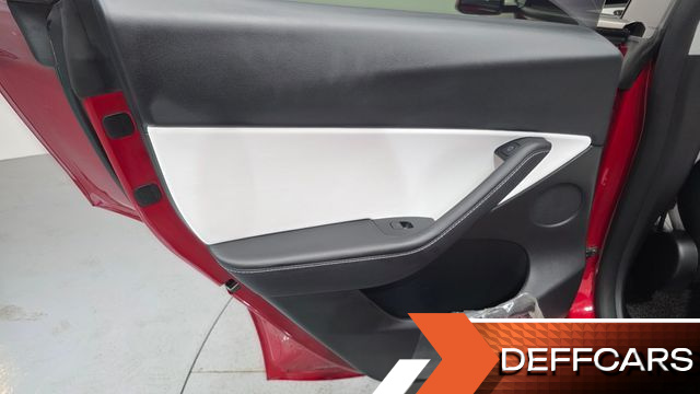 Tesla MODEL Y Long Range AWD купить на сайте DeffCars