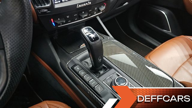 Maserati LEVANTE 3.0 AWD GranSport купить на сайте DeffCars