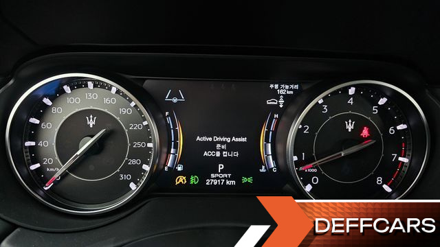Maserati LEVANTE 3.0 AWD Modena купить на сайте DeffCars