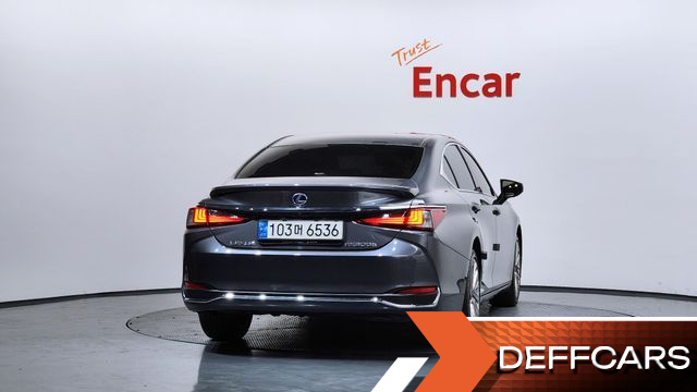 Lexus ES Executive купить на сайте DeffCars