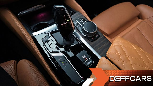 BMW 5-SERIES 530e M Sport купить на сайте DeffCars