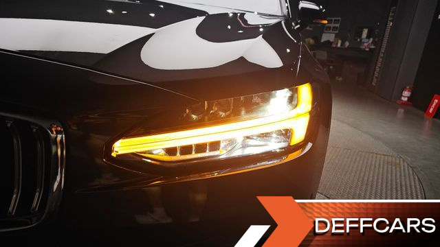 Volvo S90 B6 AWD Ultimate Bright купить на сайте DeffCars