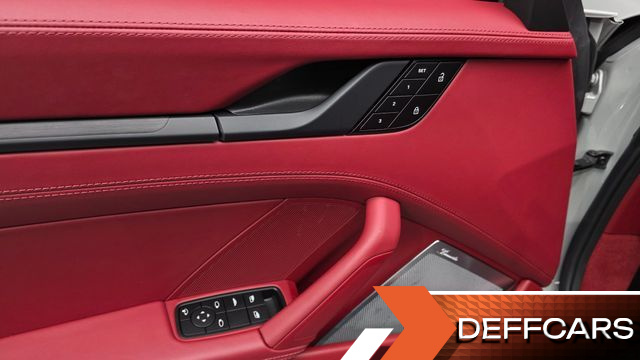 Porsche 911 Carrera 4 GTS Cabriolet купить на сайте DeffCars