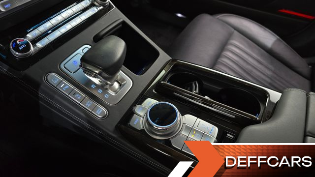 Genesis G90 3.3 T Luxury купить на сайте DeffCars