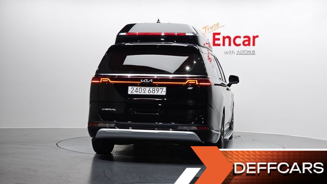 Kia CARNIVAL Gasoline 9-Seater Hi-Limousine Signature купить на сайте DeffCars