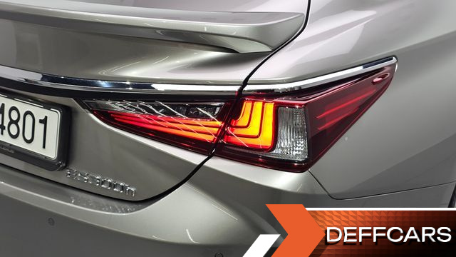 Lexus ES Executive купить на сайте DeffCars