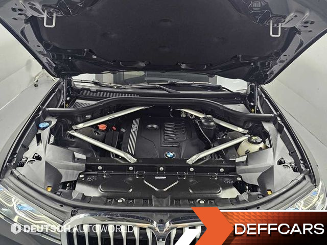 BMW X7 xDrive 40i Design Pure Excellence 6-Seater купить на сайте DeffCars