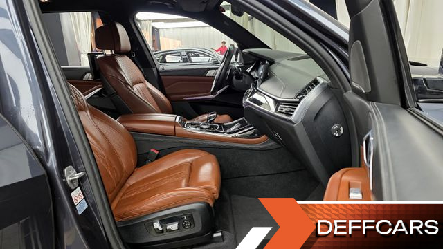BMW X7 xDrive 40i M Sport 6STR купить на сайте DeffCars