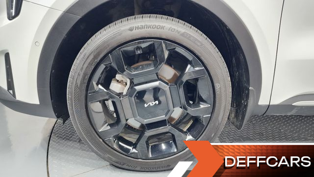 Kia SORENTO Gasoline 2.5T 2WD Gravity купить на сайте DeffCars