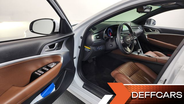 Genesis G70 2.0T Elite купить на сайте DeffCars