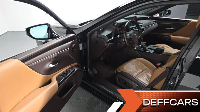 Lexus ES Luxury Plus купить на сайте DeffCars