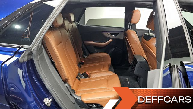 Audi Q8 45 TDI Quattro Premium купить на сайте DeffCars