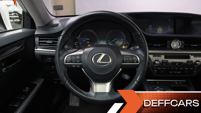 Lexus ES premium XV60 купить на сайте DeffCars