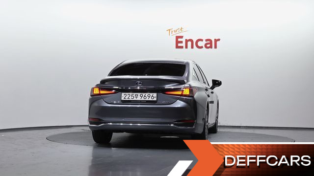 Lexus ES Luxury купить на сайте DeffCars