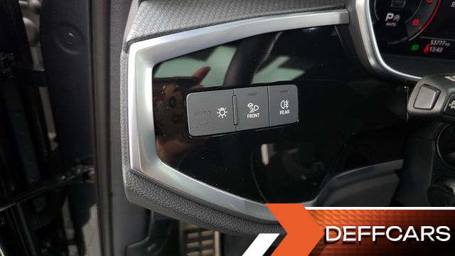 Audi Q3 35 TDI Premium Sportback купить на сайте DeffCars