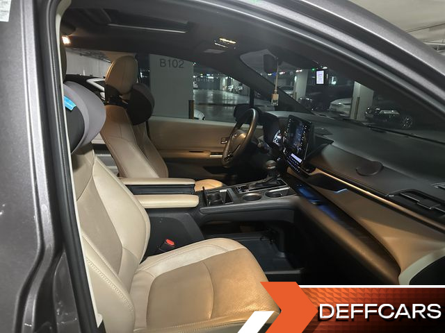 Toyota SIENNA 2.5 Hybrid 2WD купить на сайте DeffCars