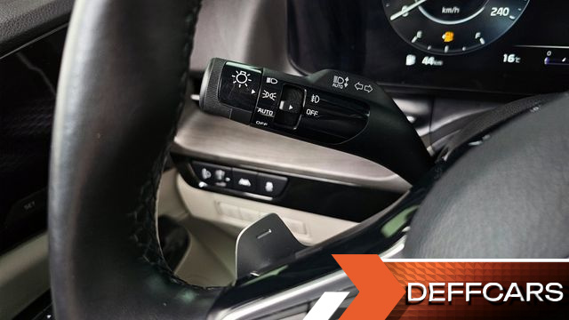 Kia CARNIVAL Gasoline 9-Seater Signature купить на сайте DeffCars