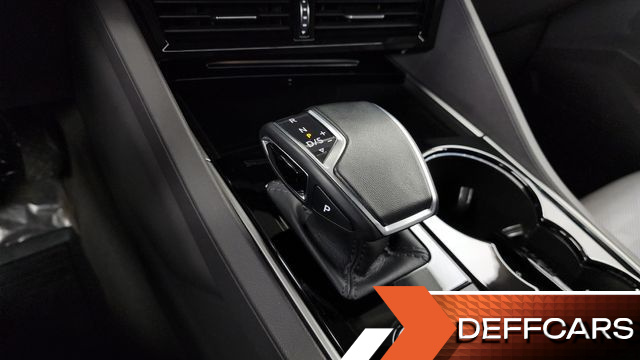 Volkswagen TOUAREG 3.0 TDI Prestige купить на сайте DeffCars