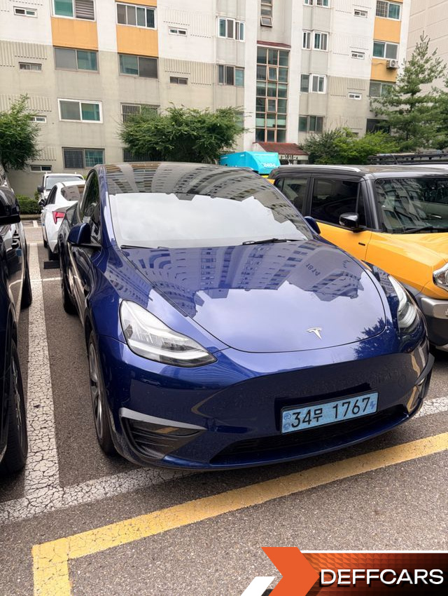 Tesla MODEL Y Long Range AWD купить на сайте DeffCars