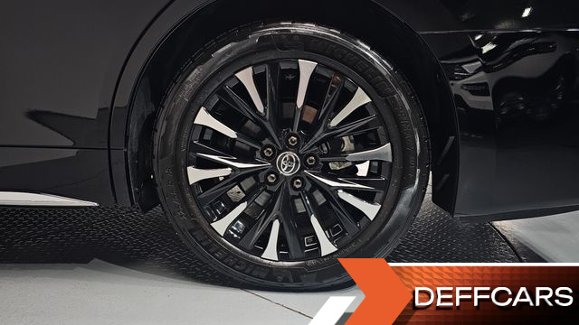 Toyota ALPHARD 2.5 HEV Executive AWD купить на сайте DeffCars