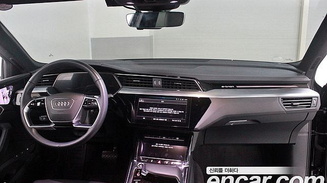 Audi E-TRON 55 Quattro Sportback купить на сайте DeffCars