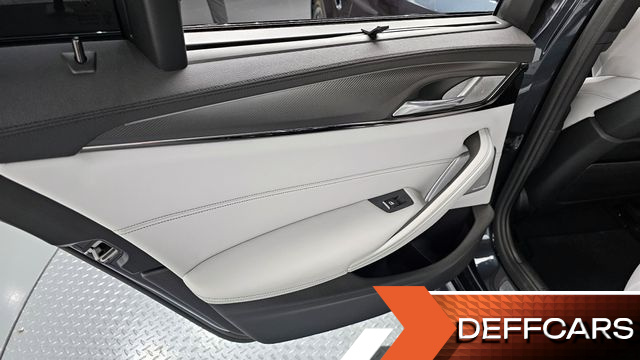 BMW M5 M5 Sedan купить на сайте DeffCars