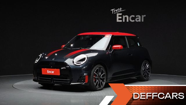 Mini COOPER JCW купить на сайте DeffCars