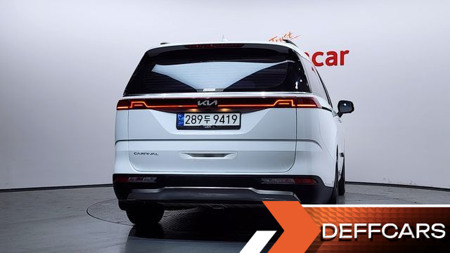 Kia CARNIVAL 7-Seater Signature купить на сайте DeffCars