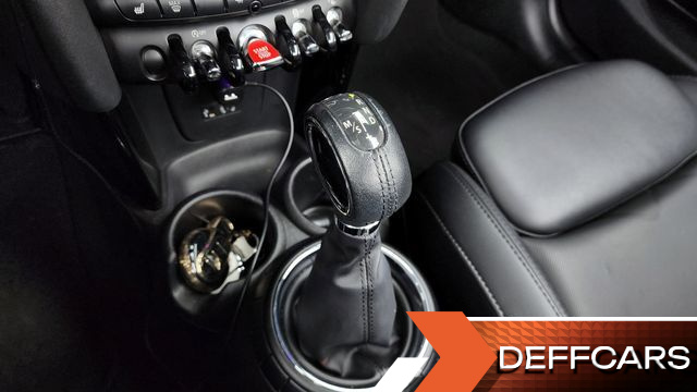 Mini COOPER CONVERTIBLE Standard 3rd Generation купить на сайте DeffCars