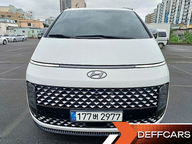 Hyundai STARIA Lounge 7-Seater Inspiration купить на сайте DeffCars