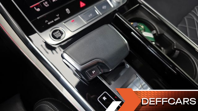 Audi Q7 55 TFSI Quattro Premium купить на сайте DeffCars