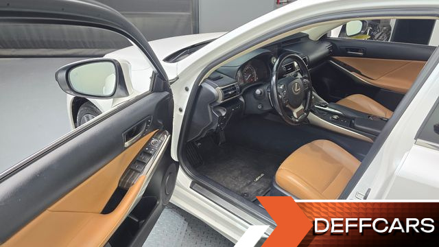 Lexus IS Supreme купить на сайте DeffCars